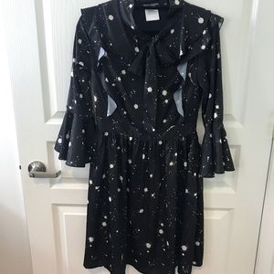 dg silky black dress with design