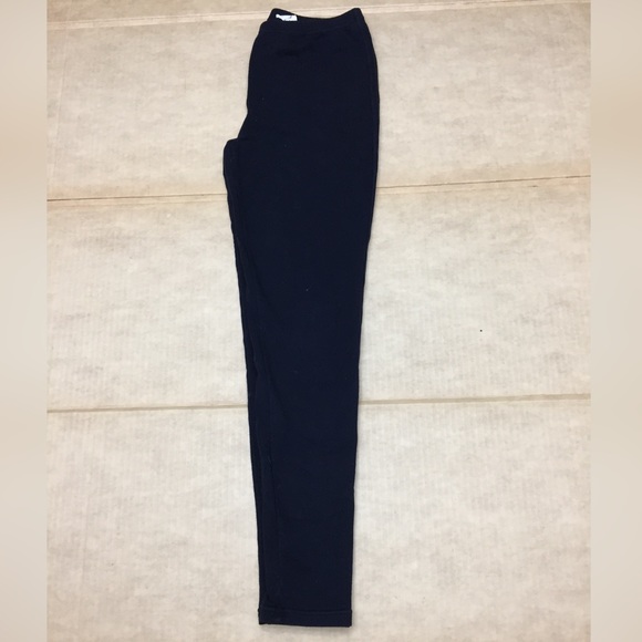 Basic Black Leggings - Picture 3 of 3