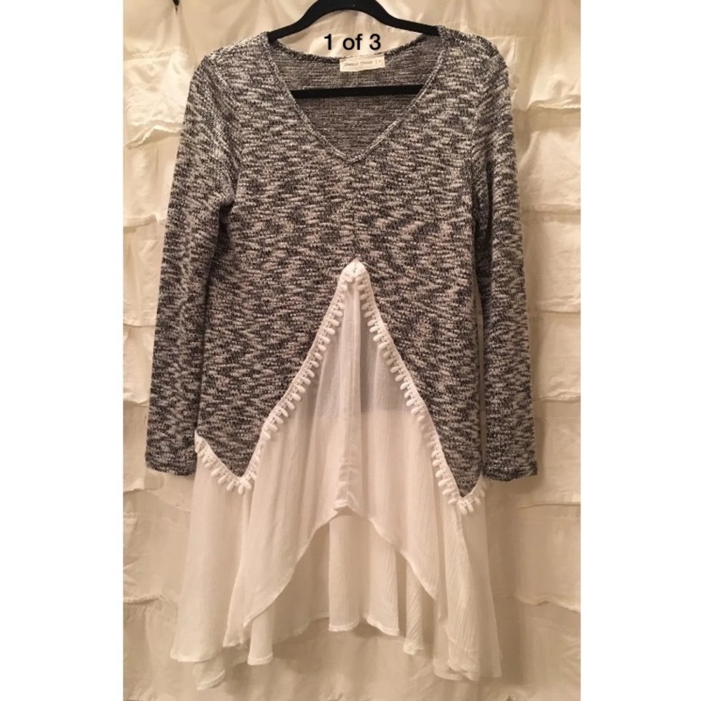 American Threads Anthropologie Sweater Top