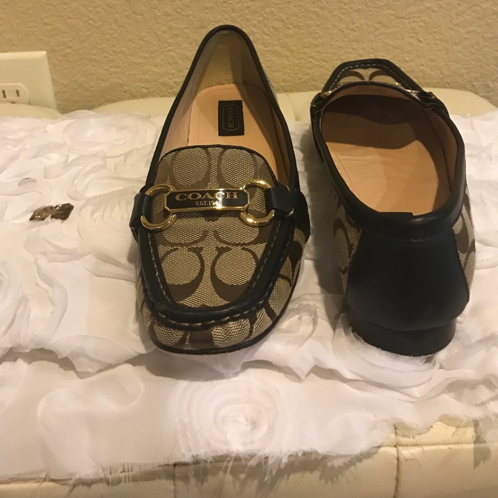 Coach Career Flats