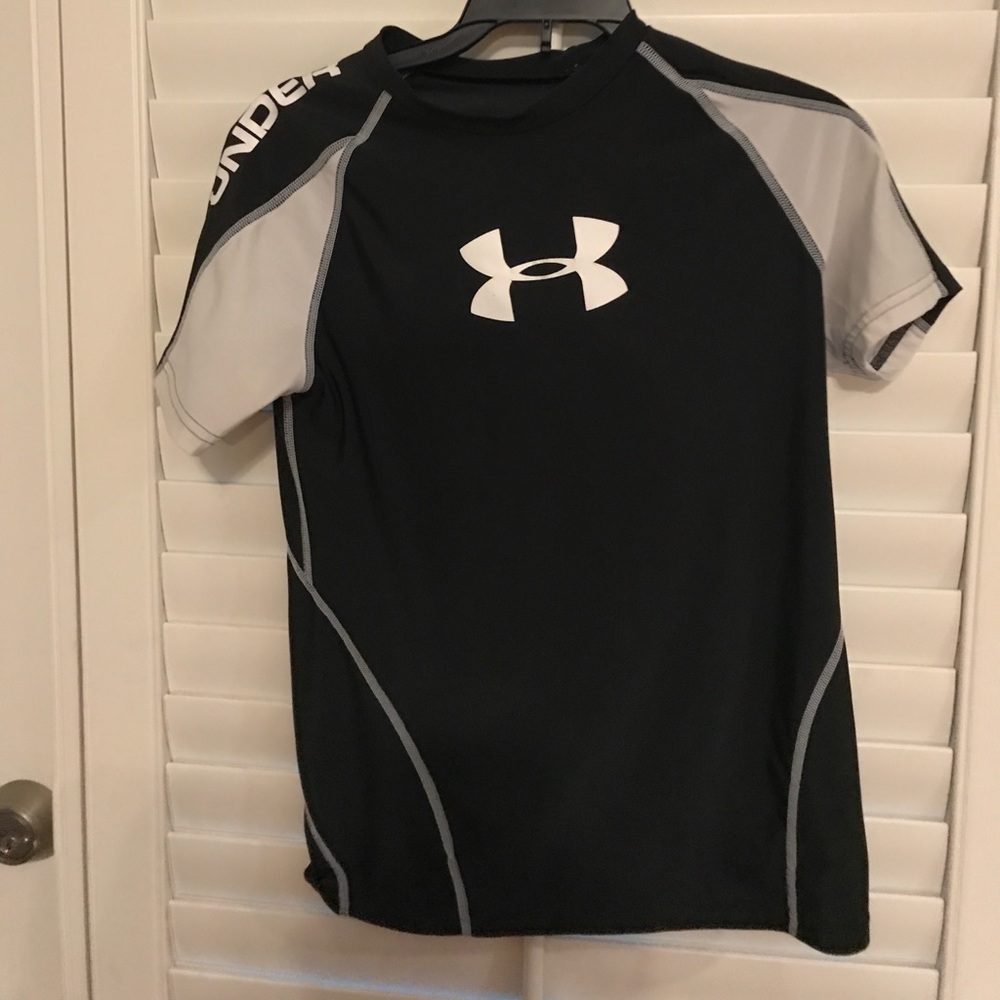 Boys black and white under armour