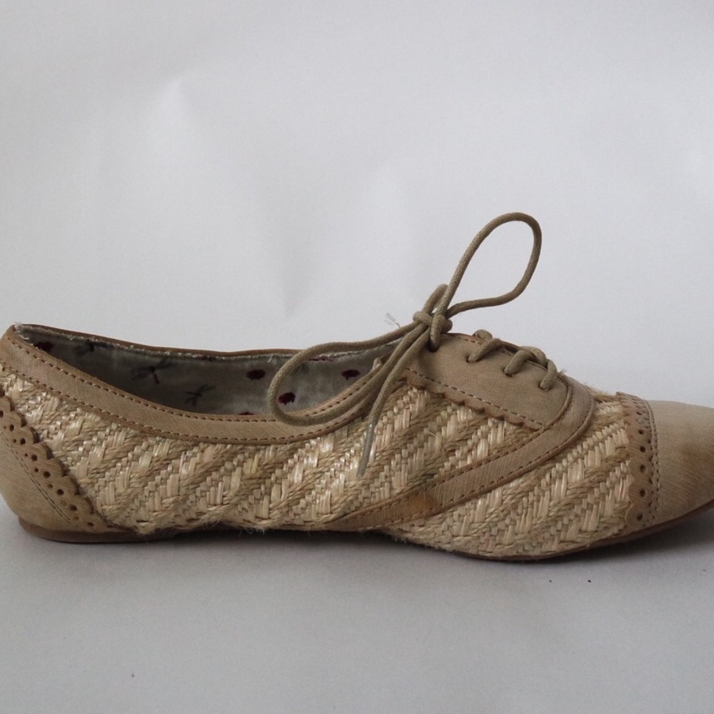 Woven lace ups flats by not rated
