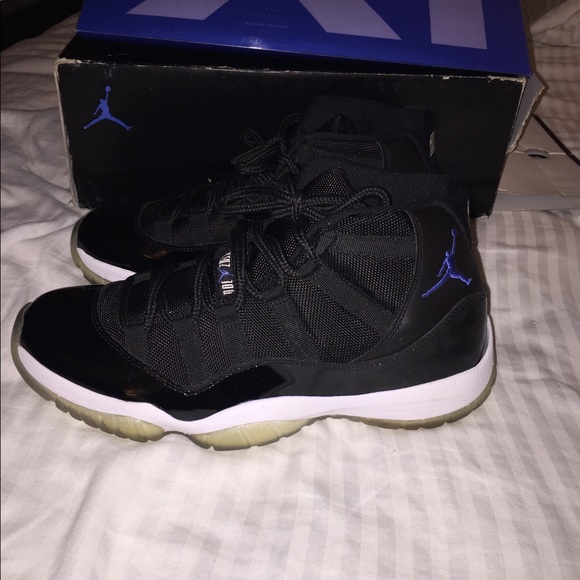 2009 Jordan 11 Space Jam