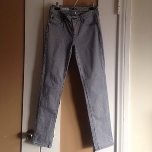 NWOT Kut from the Kloth railroad stripe Jeans