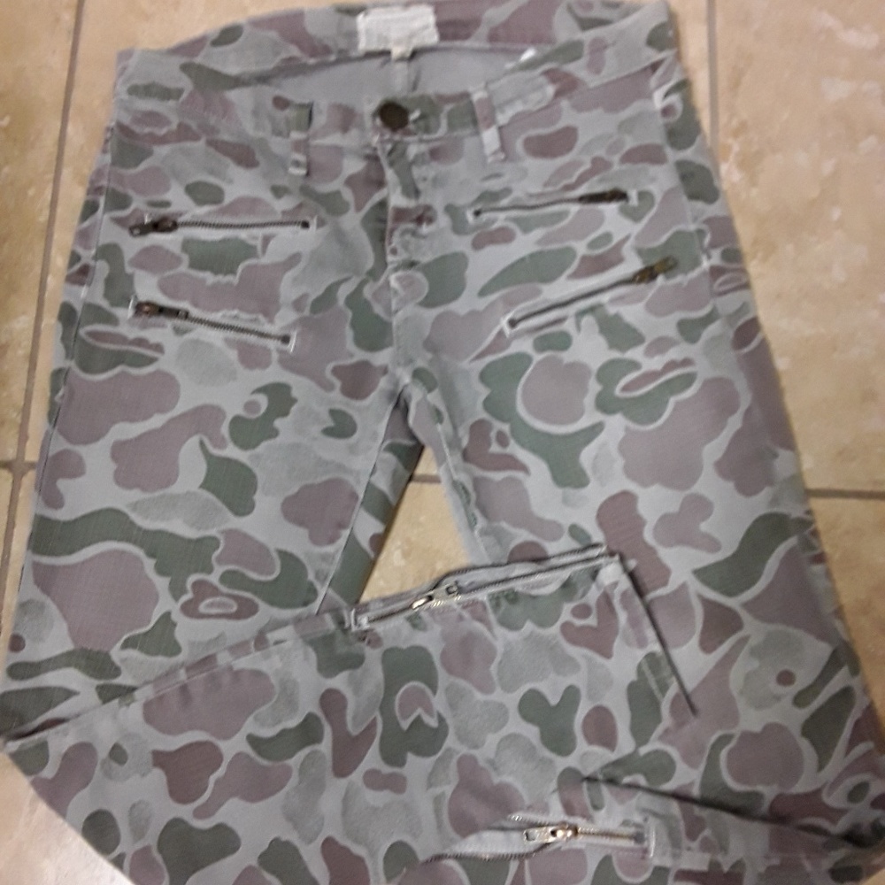 Current Elliott Camo Jeans