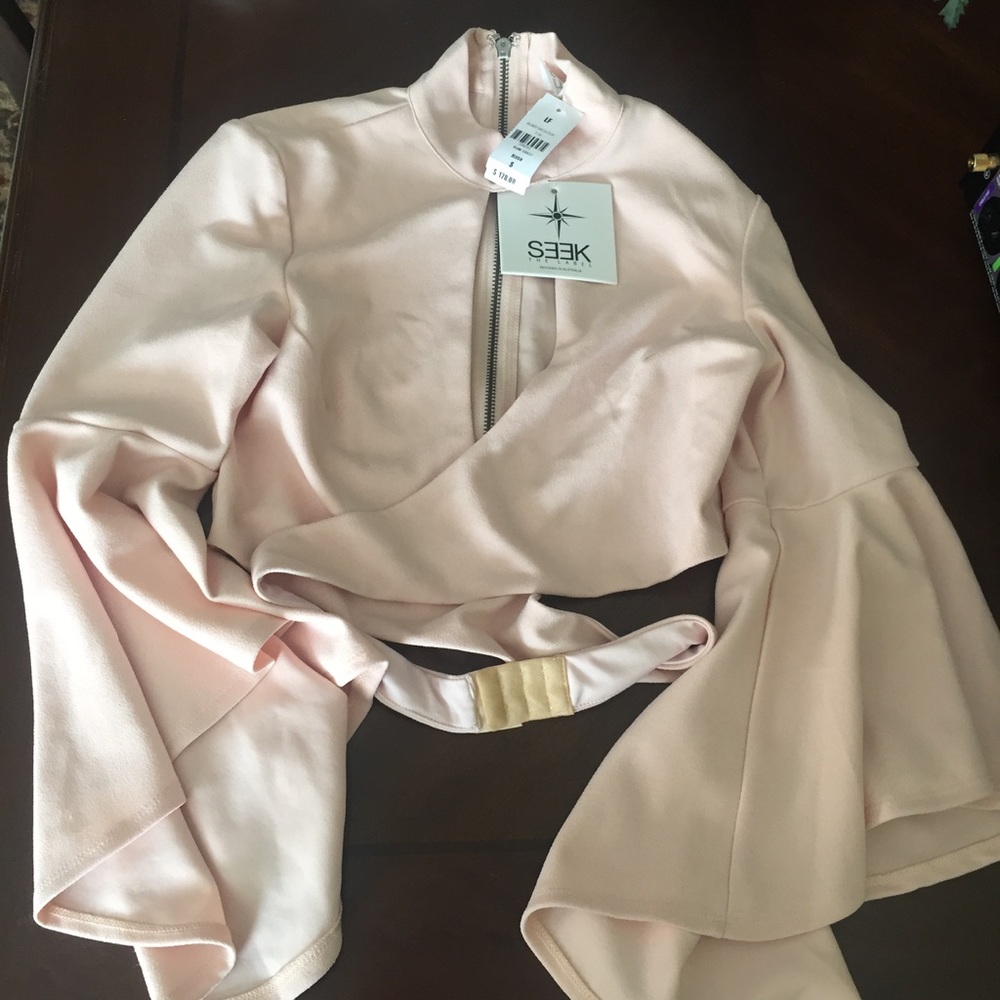 NWT LF Seek blush top