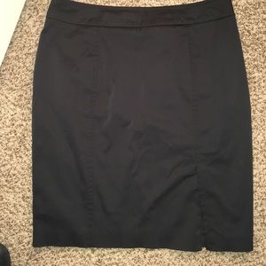 Black Lined Size 16 Worthington Pencil Skirt