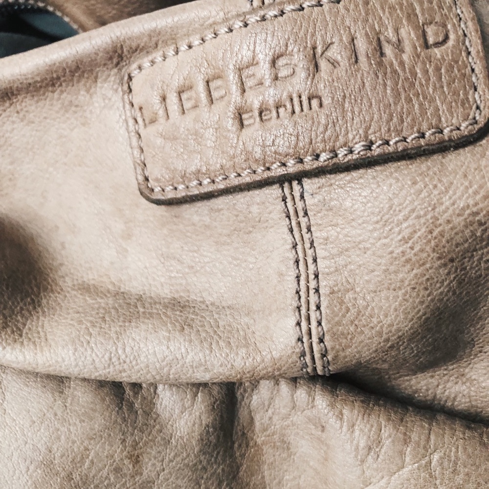 Leather bag