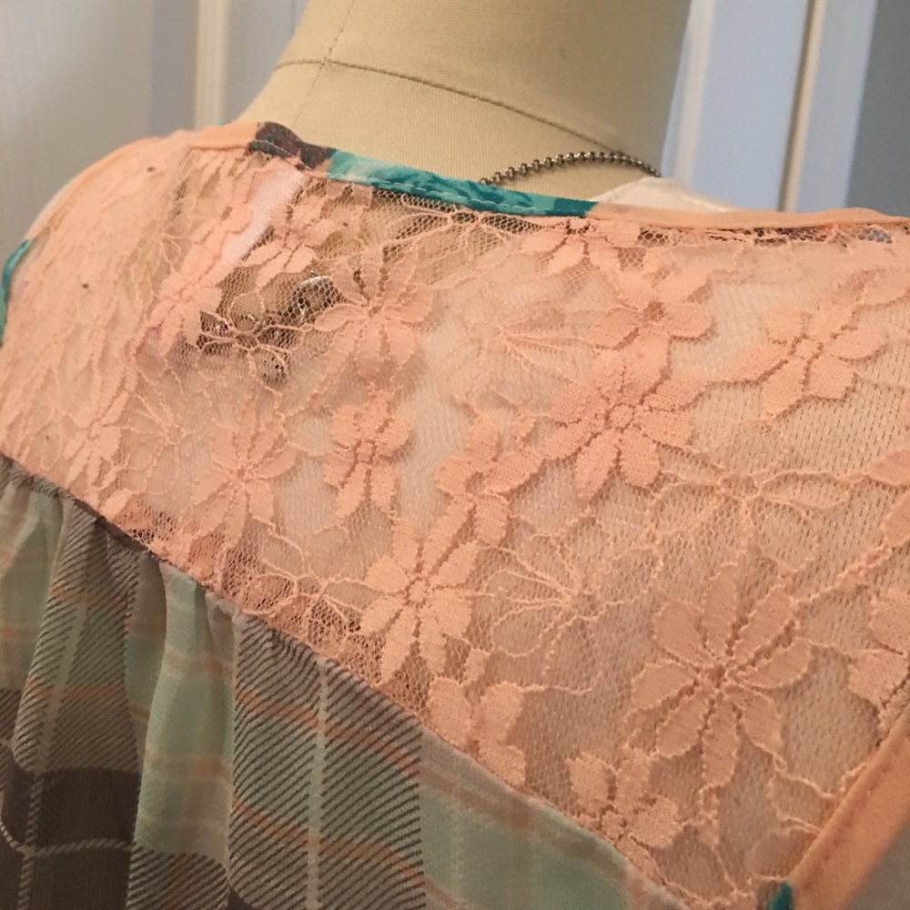 Dress - Picture 5 of 7