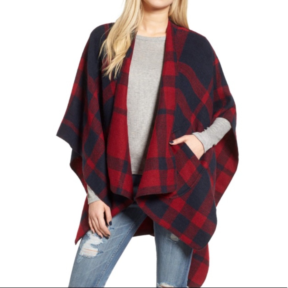 BP Nordstrom Buffalo Check Cape Poncho