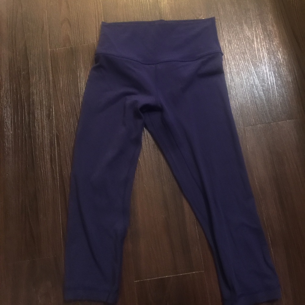 Lululemon Align Crops