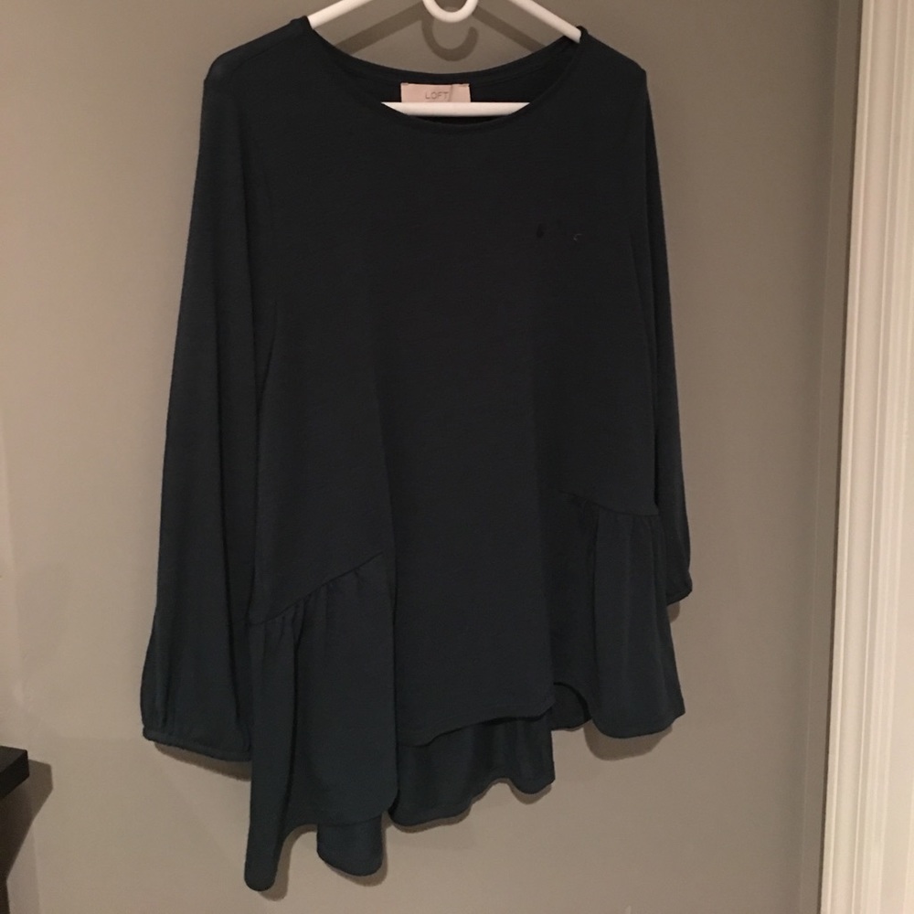 Green long sleeve shirt with ruffle