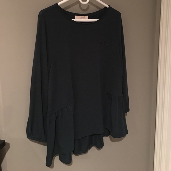 Green long sleeve shirt with ruffle - Picture 1 of 3