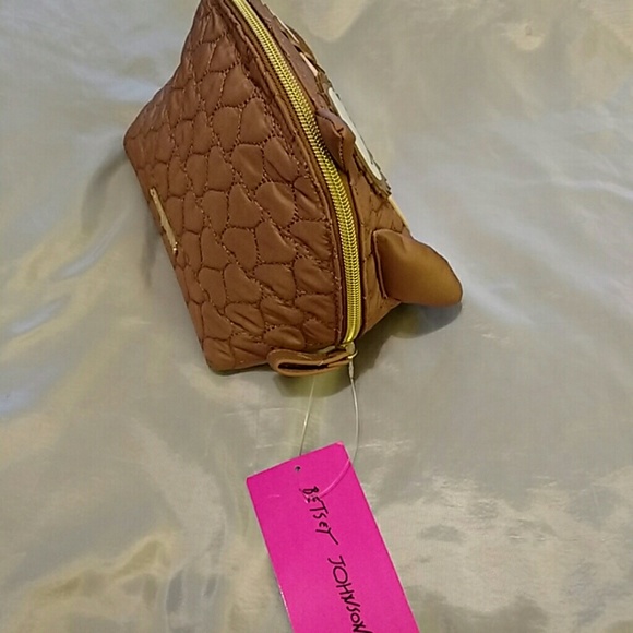 Hold Betsey Johnson owl cosmetic Bag - Picture 3 of 6