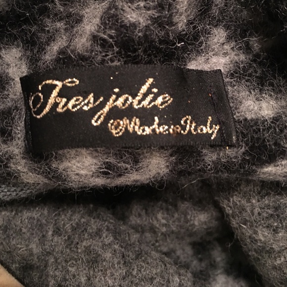 Belted Sweater Jacket - Picture 3 of 3