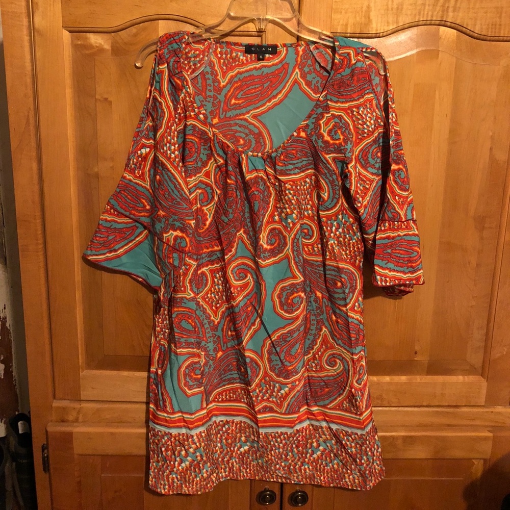 Dress/tunic cold shoulders