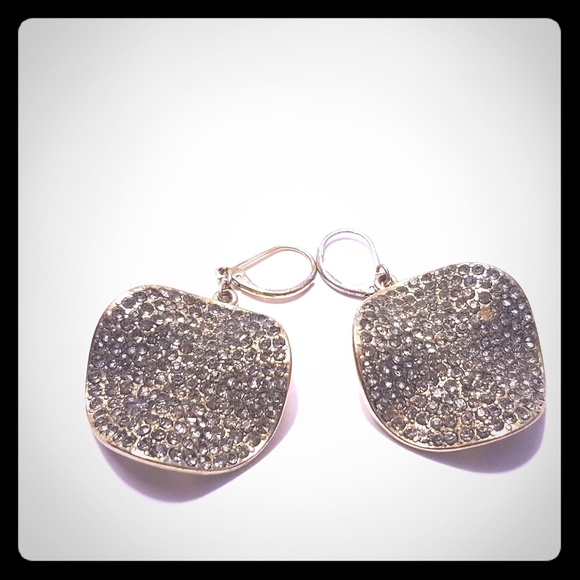 Gold Earrings with rhinrstones - Picture 1 of 3