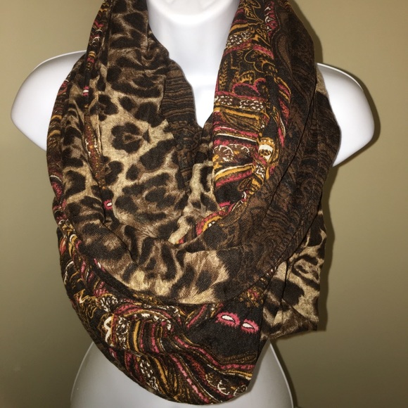 Accessories - Patterned Scarf