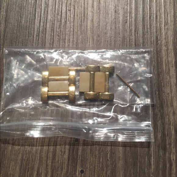 Michael Kors Gold Watch main image 4