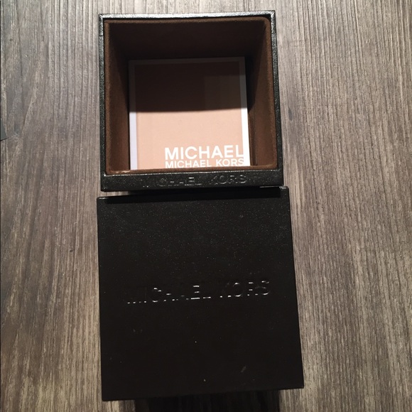 Michael Kors Gold Watch main image 2