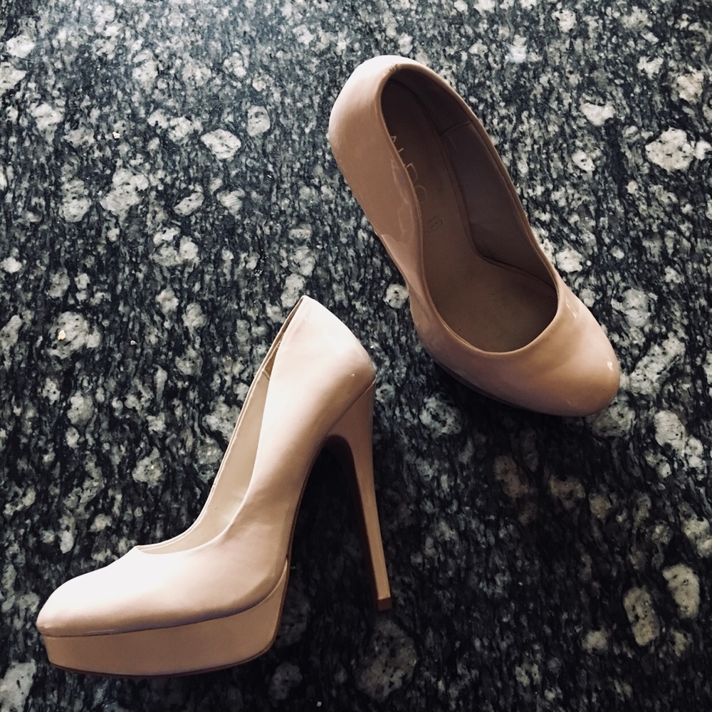 Nude aldo heels
