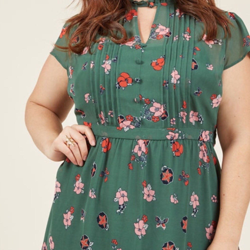 ModCloth - Dress in Green Garden (never worn)