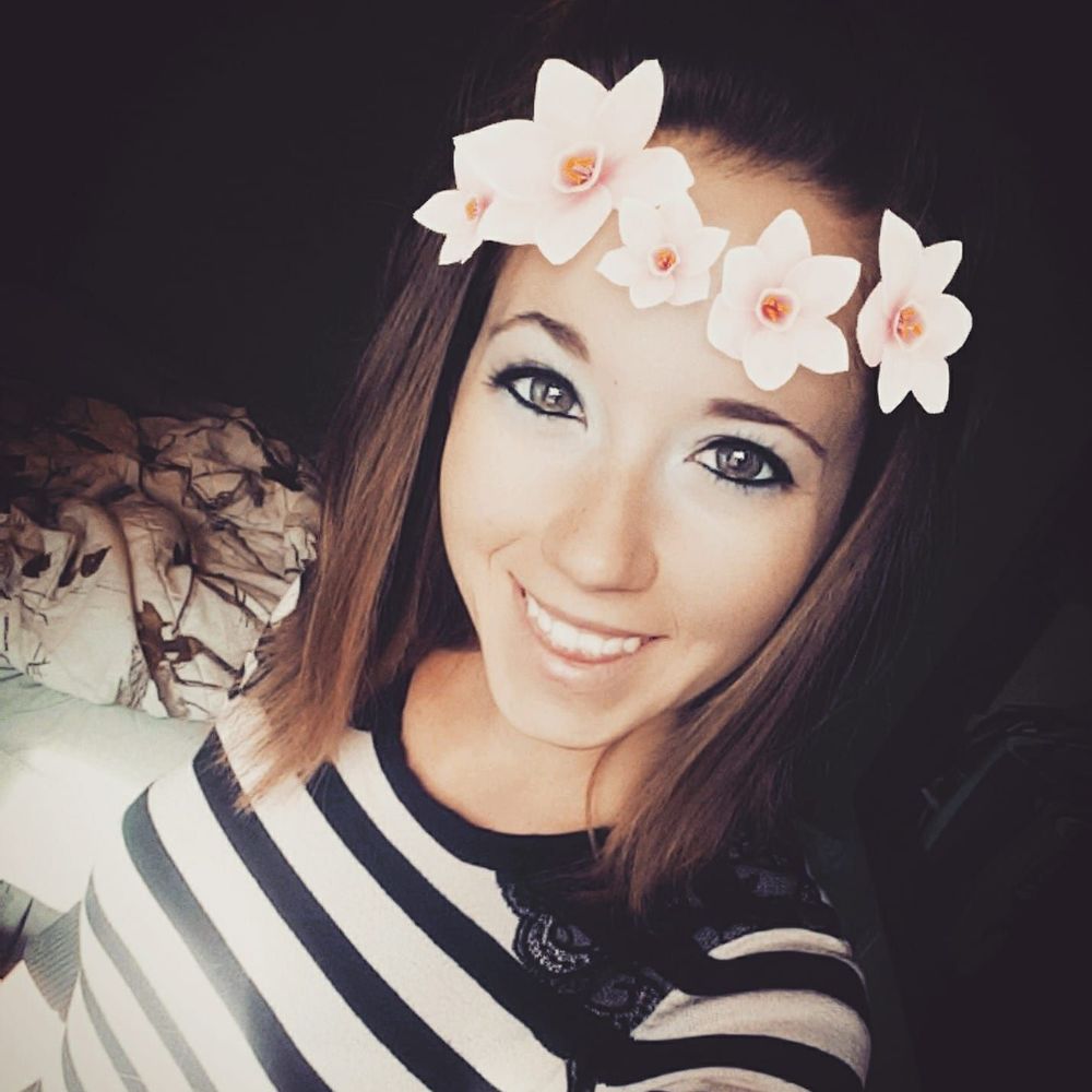 Meet your Posher, Stephanie