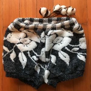 🚫SOLD🚫 Urban Outfitters Sweater Shorts