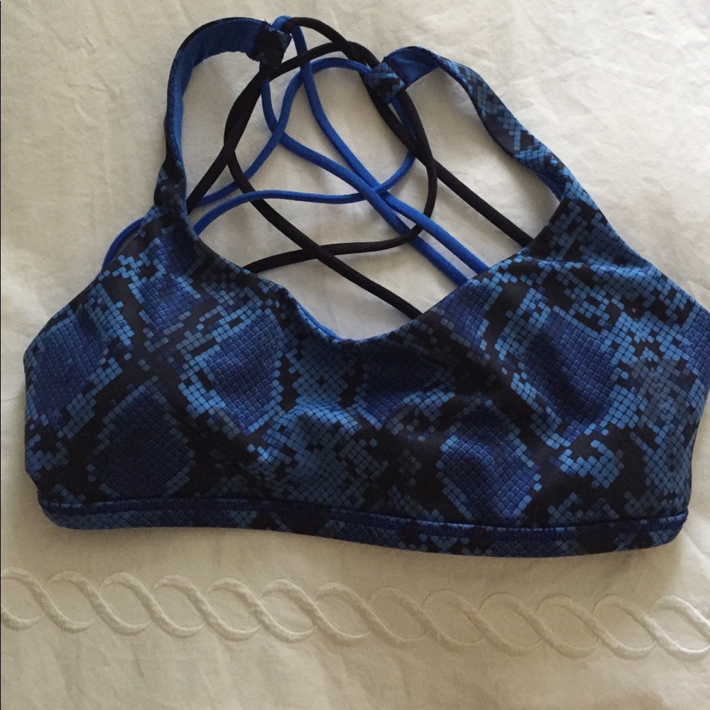 Lululemon Free to be Wild Bra!