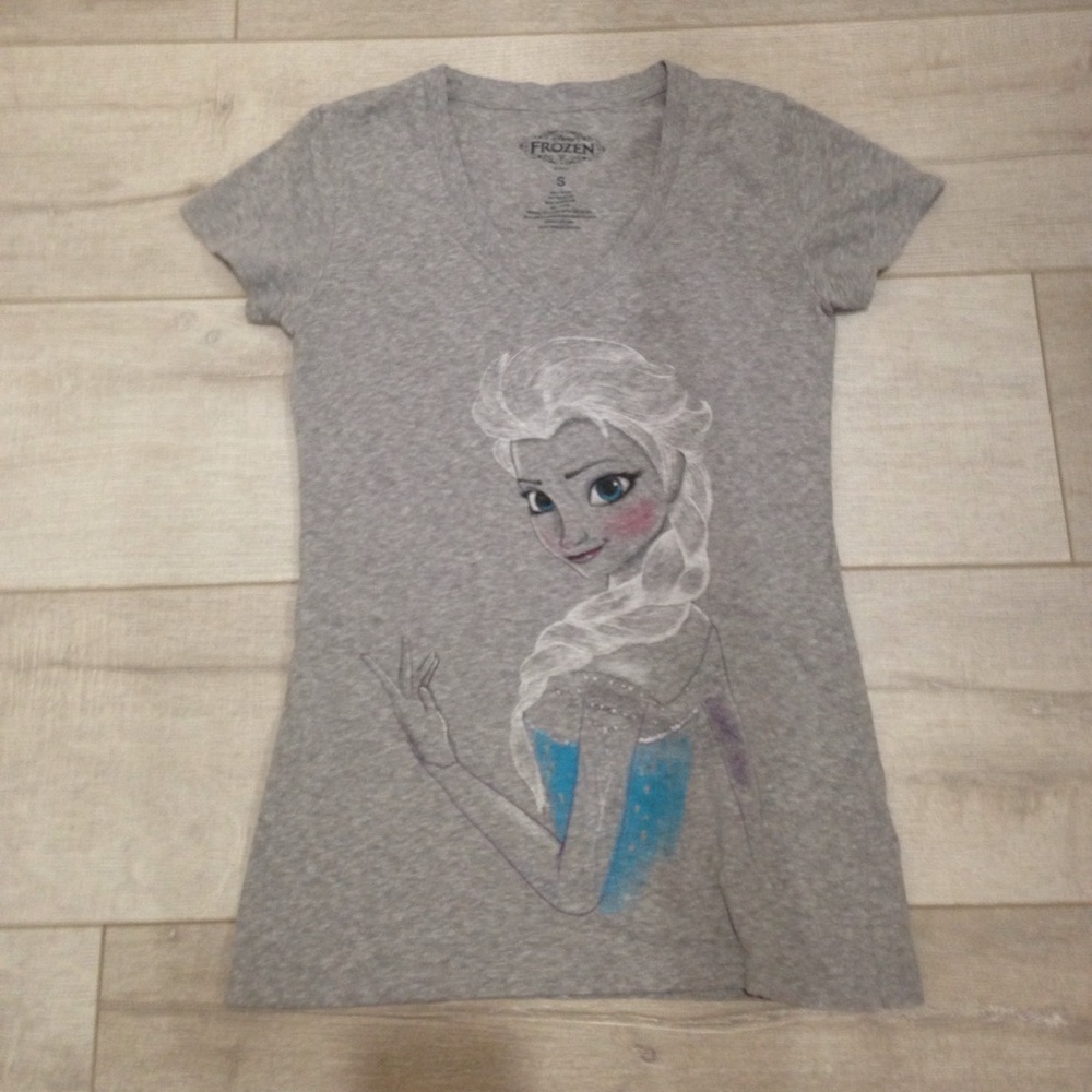 Women's "Frozen" Elsa V-Neck Tee