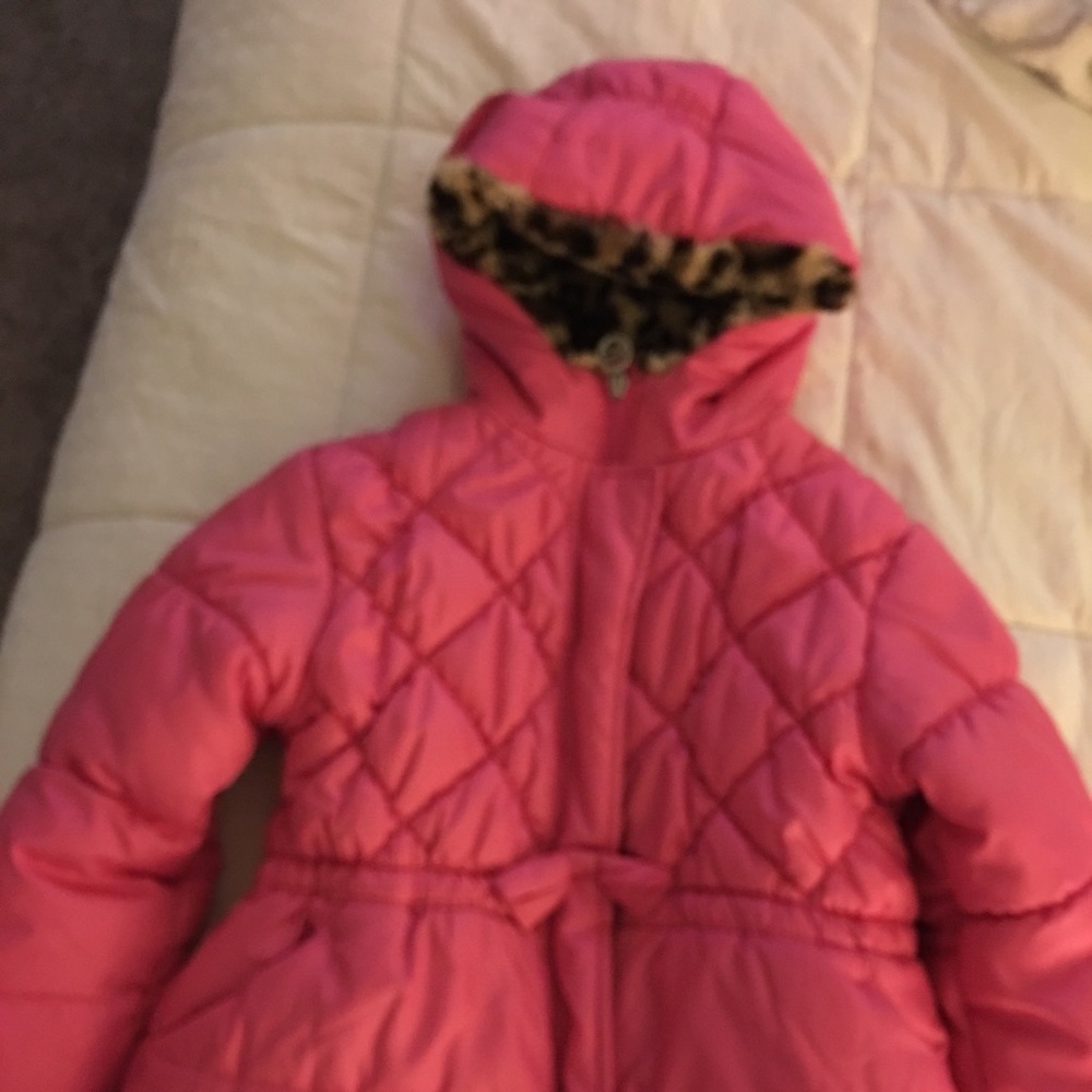 ❄️Closet Clerance❄️ Pink fleece lined Puffer coat