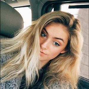 Meet your Posher, Rachel