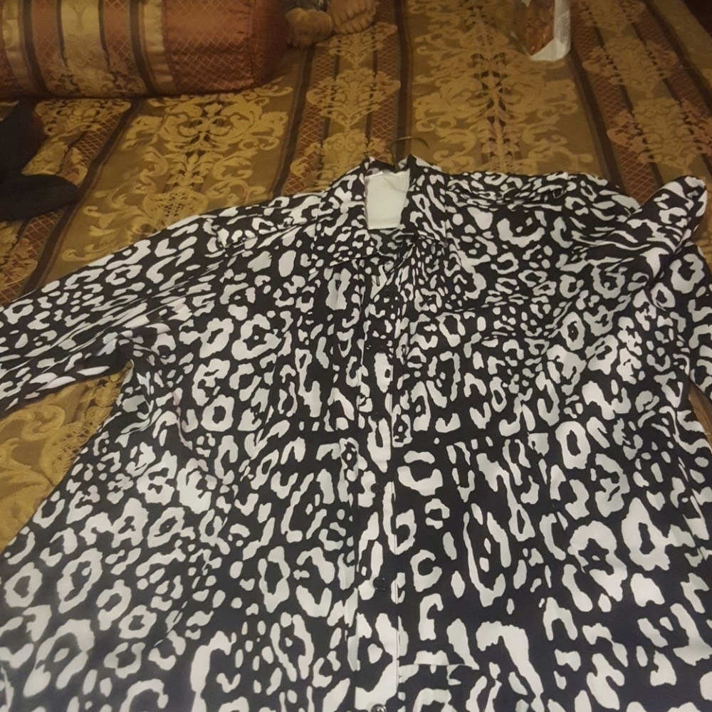 Bebe women's size XL dress! Never worn!