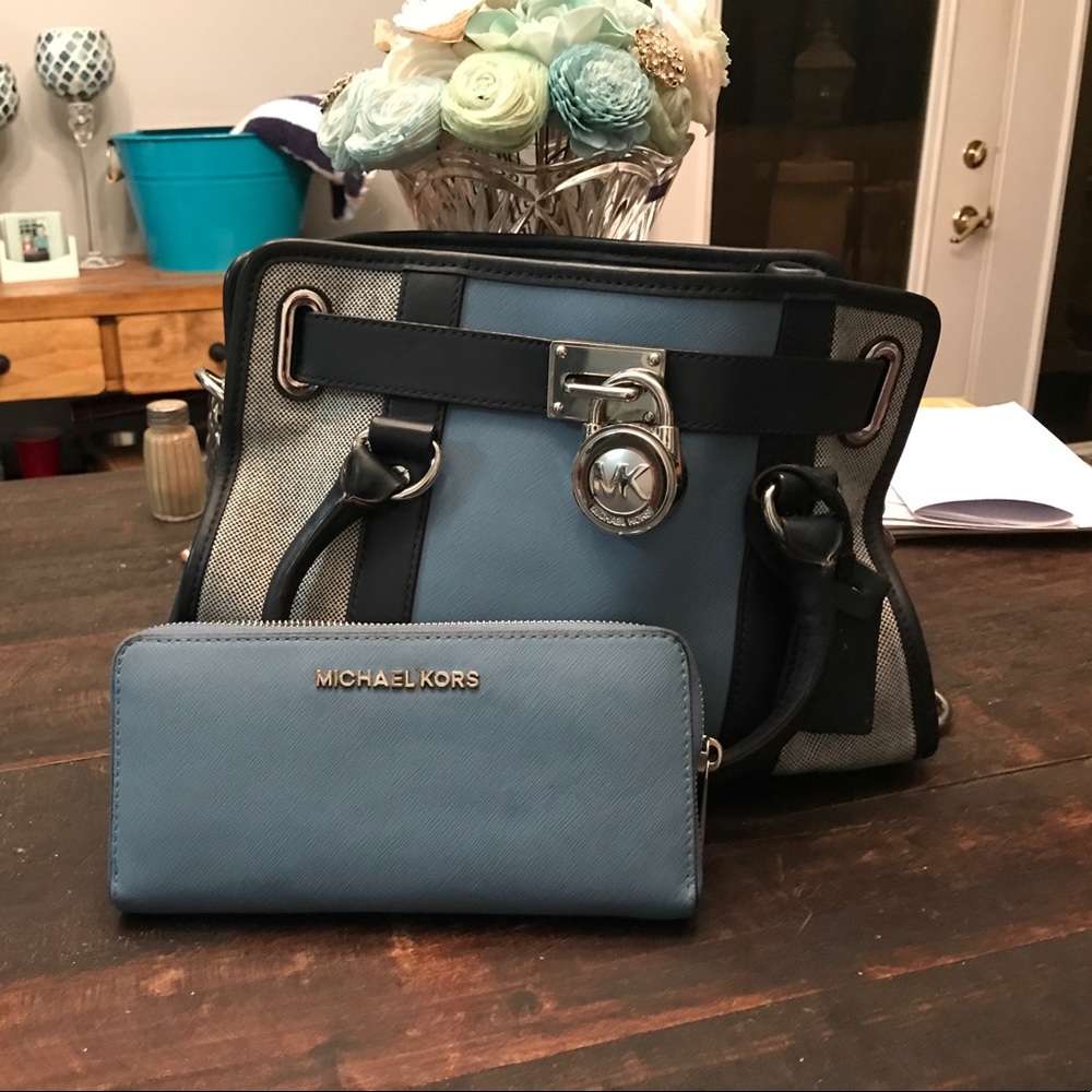 Michael kors purse and wallet