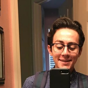 Meet your Posher, Roman