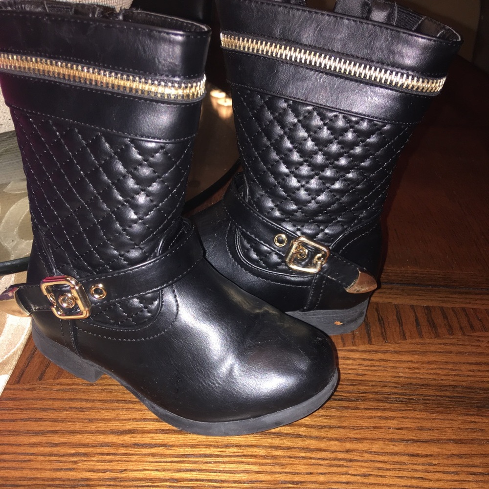 Little girl booties