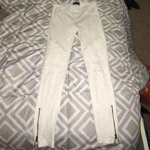 Beulah Moto white leggings