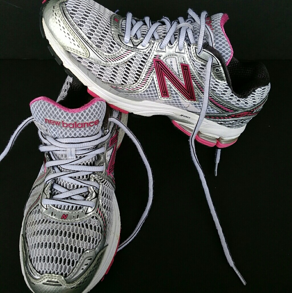 New balance women's