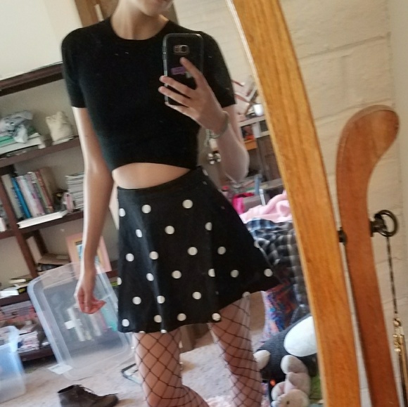 Polka dot skater skirt - Picture 3 of 3