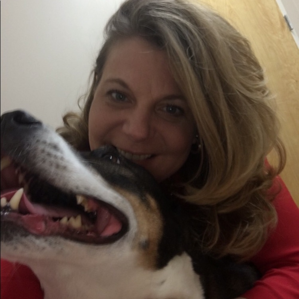 Meet your Posher, Angie