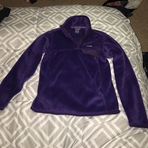 Purple Patagonia pullover with pockets