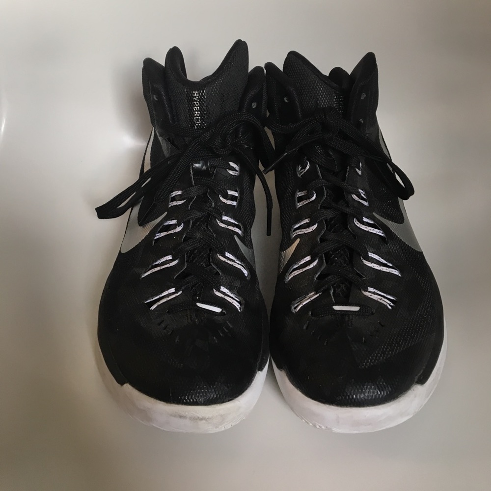Nike Hyper Dunk Basketball Shoes