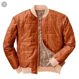 ISO Cotopaxi Kusa Bomber