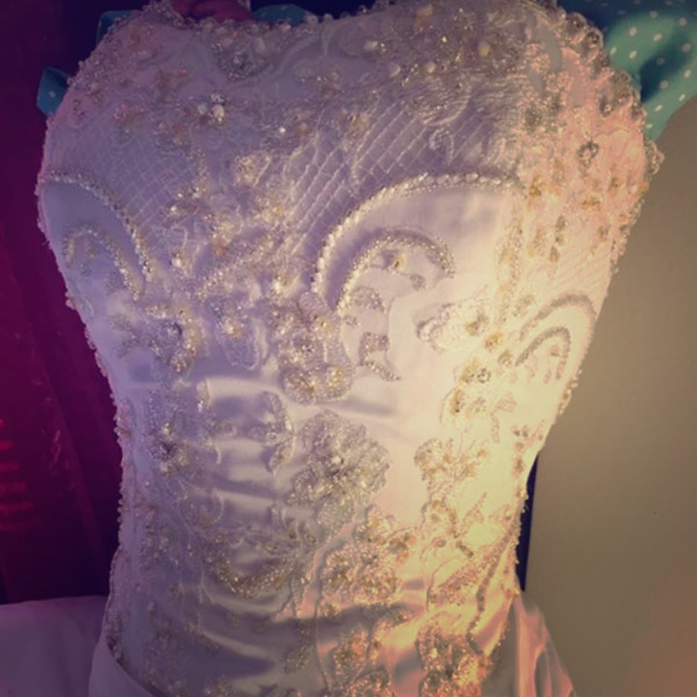Wedding Dress - NWT Never Worn