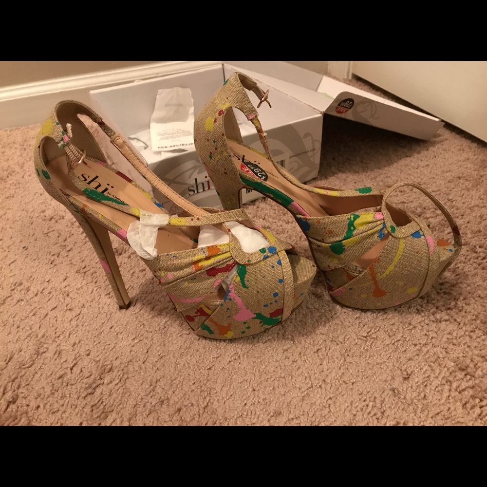 Cute heels!!