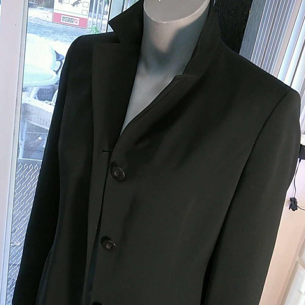 Black Elegance - image 1