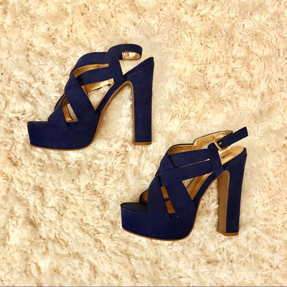 Mossimo Blue Block Platform Heels / size 6