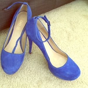 Royal Blue suede Aldo pumps