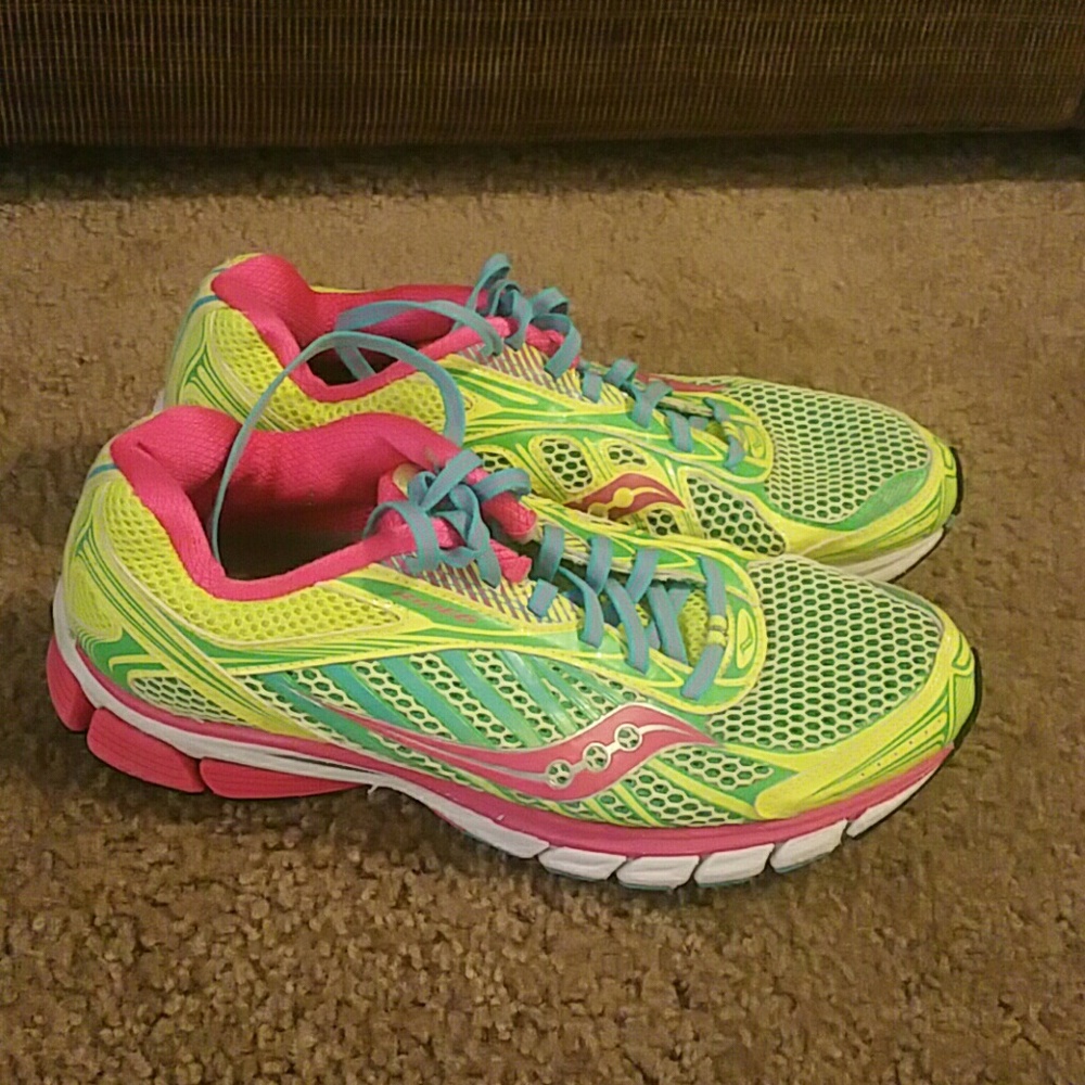 Saucony Ride 6 shoes