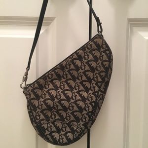 Dior purse
